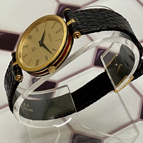 Rare Vintage Gucci 2000M Swiss Timepiece Stacked Watch Red & Green New Strap - Picture 5 of 16